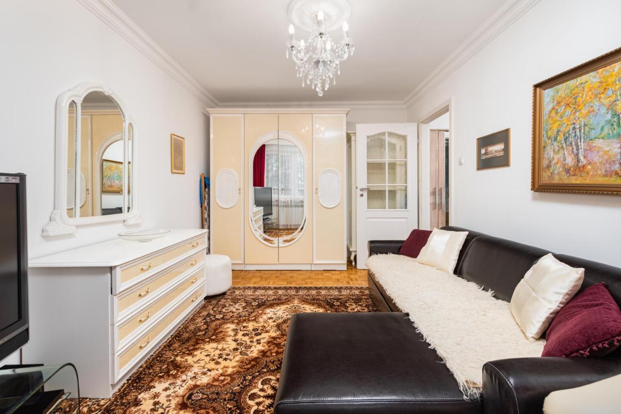 Chmielna 104 By Homeprime Varšava Exteriér fotografie
