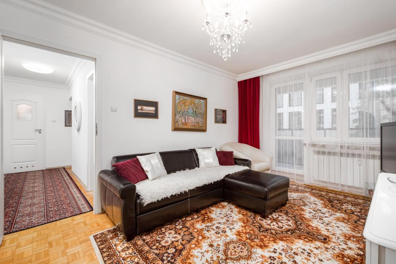 Chmielna 104 By Homeprime Varšava Exteriér fotografie