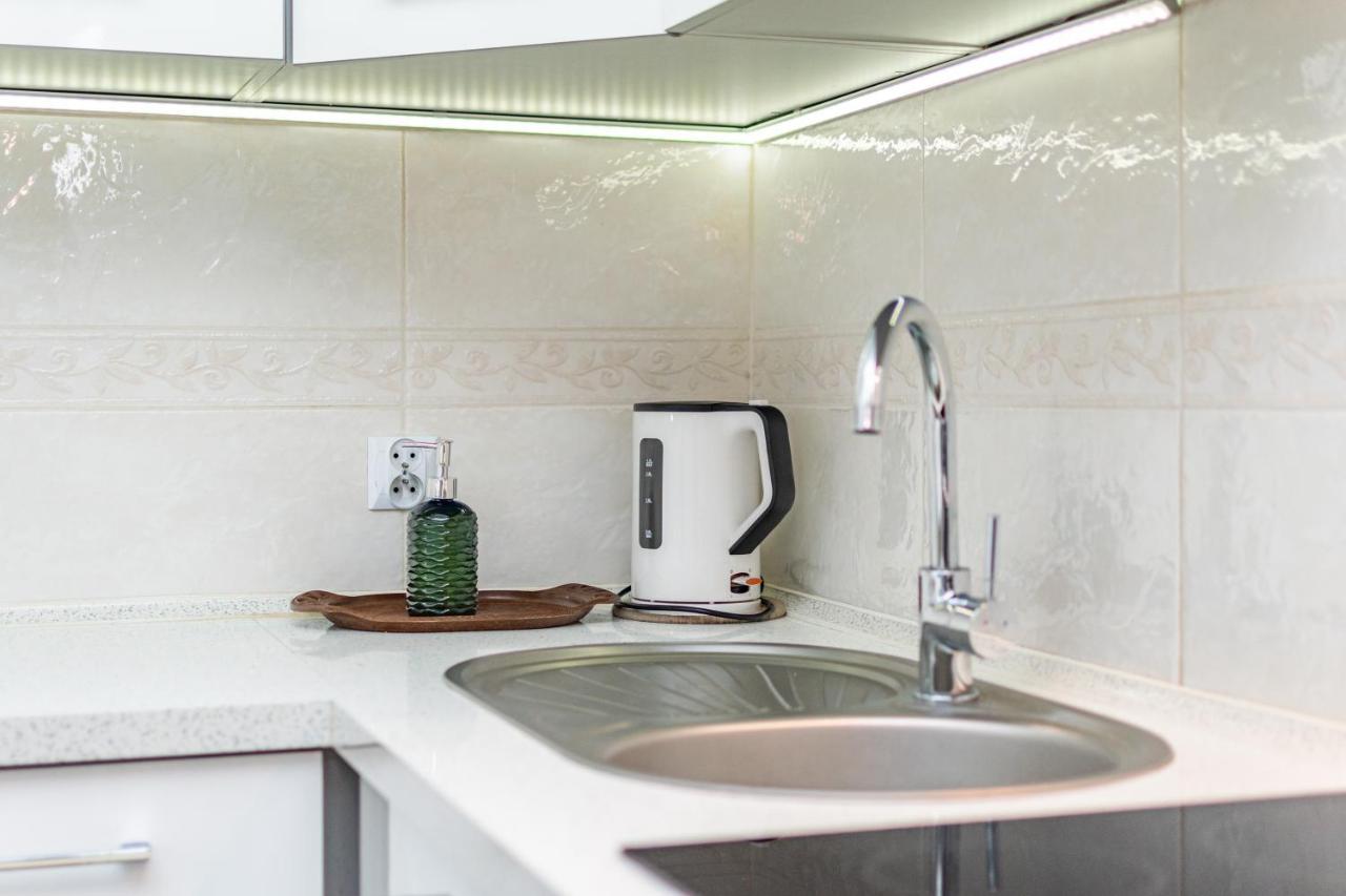 Chmielna 104 By Homeprime Varšava Exteriér fotografie
