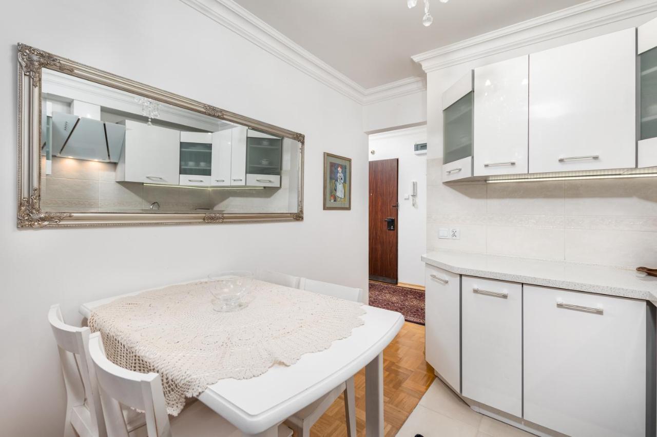 Chmielna 104 By Homeprime Varšava Exteriér fotografie